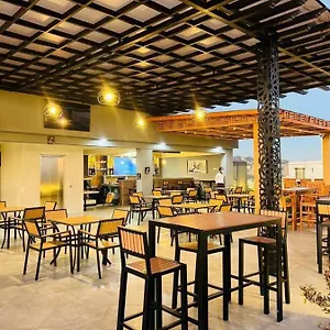 triple-e-hotel-and-spa.hotels-addisababa.com/